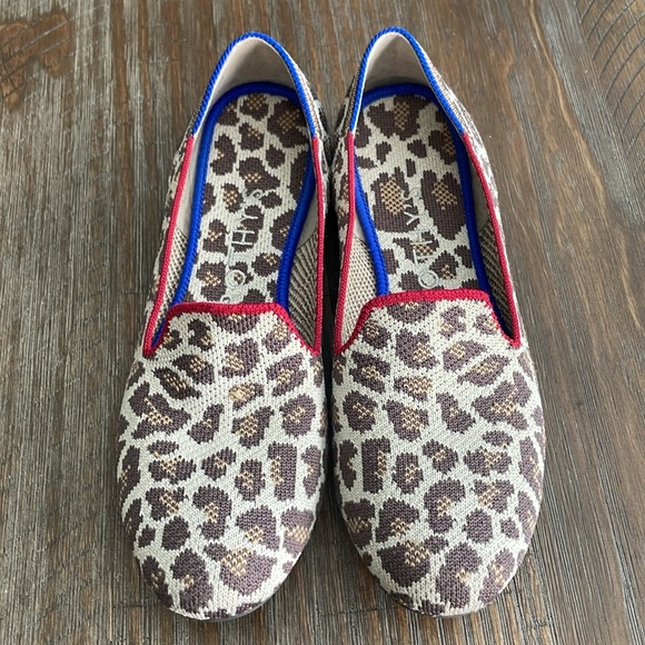 Rothy's Loafer Retired Mocha Spot Animal Leopard Print Round Toe Flat Loafers - Picture 2 of 9